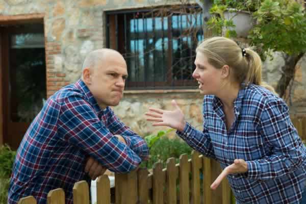 Read this to understand how troublesome neighbors can sabotage your home sale.