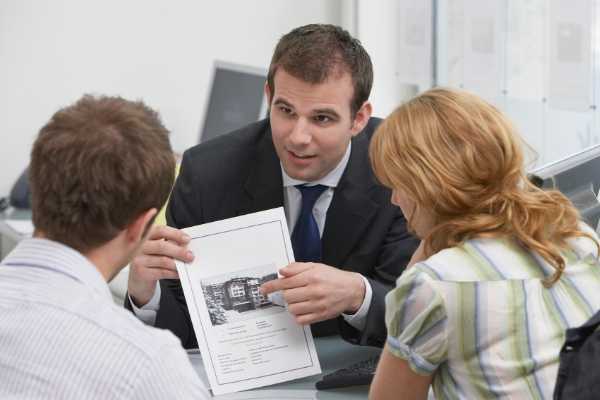 Here are five reasons why working with a real estate agent to sell your home beats going it alone.