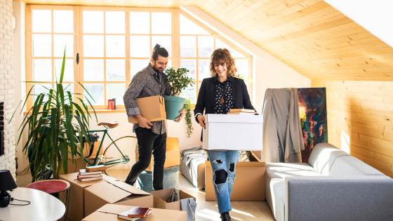 As your move out of your old home, the last thing you want to do is throw away dollars. Here's how you can lower the cost of moving.
